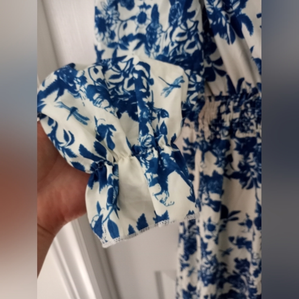 Blue Floral Maxi Dress - Picture 5 of 7